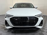 Certified 2022 Audi e-tron Premium Plus w/ Premium Plus Package image 5