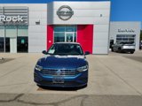 Used 2021 Volkswagen Jetta SE w/ SE Cold Weather Package image 2