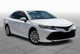Used 2019 Toyota Camry LE image 2