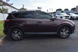 Used 2018 Toyota RAV4 LE image 4