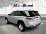 New 2025 Jeep Grand Cherokee Laredo image 3