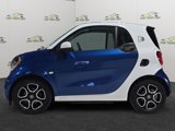 Used 2017 smart fortwo pure image 2