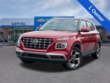 Used 2022 Hyundai Venue Limited image 2