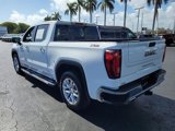 Used 2020 GMC Sierra 1500 SLT image 3