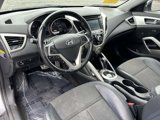 Used 2013 Hyundai Veloster w/ Style Pkg image 6