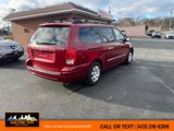 Used 2007 Hyundai Entourage SE image 5