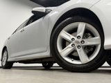 Used 2013 Toyota Camry SE image 2