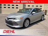 Used 2018 Toyota Camry XLE image 3