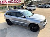 Used 2021 Jeep Grand Cherokee Laredo X image 3