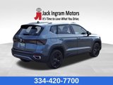 New 2025 Volkswagen Taos SE image 5