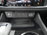 Used 2023 Nissan Rogue SV image 4