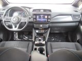 Used 2022 Nissan Leaf SV image 3