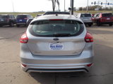 Used 2015 Ford Focus SE w/ SE Sport Package image 4
