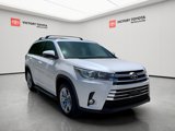 Used 2018 Toyota Highlander AWD V6 image 2