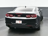 Used 2019 Chevrolet Camaro LT w/ Technology Package image 4