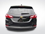 Used 2021 Chevrolet Equinox LT w/ Driver Convenience Package image 5