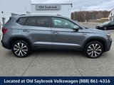 Certified 2022 Volkswagen Taos SE image 2