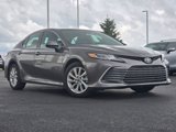Used 2023 Toyota Camry LE image 2