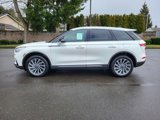 New 2025 Lincoln Corsair Reserve image 2