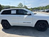 Used 2021 Jeep Grand Cherokee Laredo X image 3
