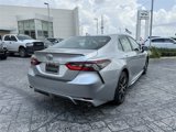 Used 2022 Toyota Camry SE image 6