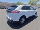 Used 2022 Ford Edge SEL image 4