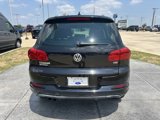 Used 2017 Volkswagen Tiguan Sport image 5