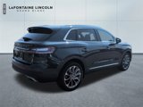 Used 2022 Lincoln Nautilus Reserve w/ Luxury Package image 5
