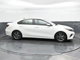Used 2023 Kia Forte LXS image 4