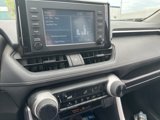 Used 2019 Toyota RAV4 LE image 3