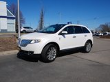 Used 2013 Lincoln MKX AWD image 2