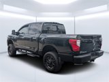 Used 2021 Nissan Titan SV w/ SV Convenience Package image 5