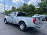 Used 2009 Nissan Frontier SE image 3