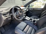 Certified 2024 Porsche Macan image 4
