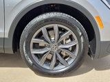 Used 2024 Volkswagen Tiguan SE image 5
