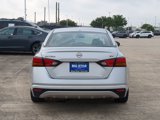 Used 2024 Nissan Altima 2.5 SV image 5