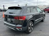 Certified 2024 Volkswagen Taos SE image 6