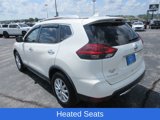Used 2020 Nissan Rogue SV image 3