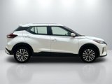 Used 2024 Nissan Kicks SV image 4