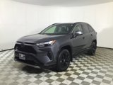 Used 2023 Toyota RAV4 SE image 3