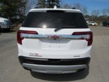 Certified 2023 GMC Acadia SLT w/ Preferred Package image 3