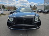 New 2025 Bentley Bentayga image 2