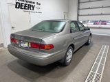 Used 2000 Toyota Camry image 4