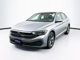 Certified 2023 Volkswagen Jetta SE image 3