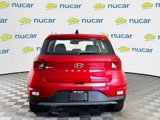 Used 2022 Hyundai Venue SEL image 6