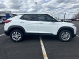 Used 2021 Chevrolet TrailBlazer LS image 2