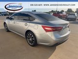 Used 2017 Toyota Avalon XLE Premium image 4
