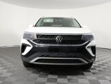 Used 2023 Volkswagen Taos SE image 2