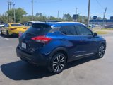 Used 2018 Nissan Kicks SR image 3