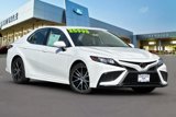 Used 2022 Toyota Camry SE image 2
